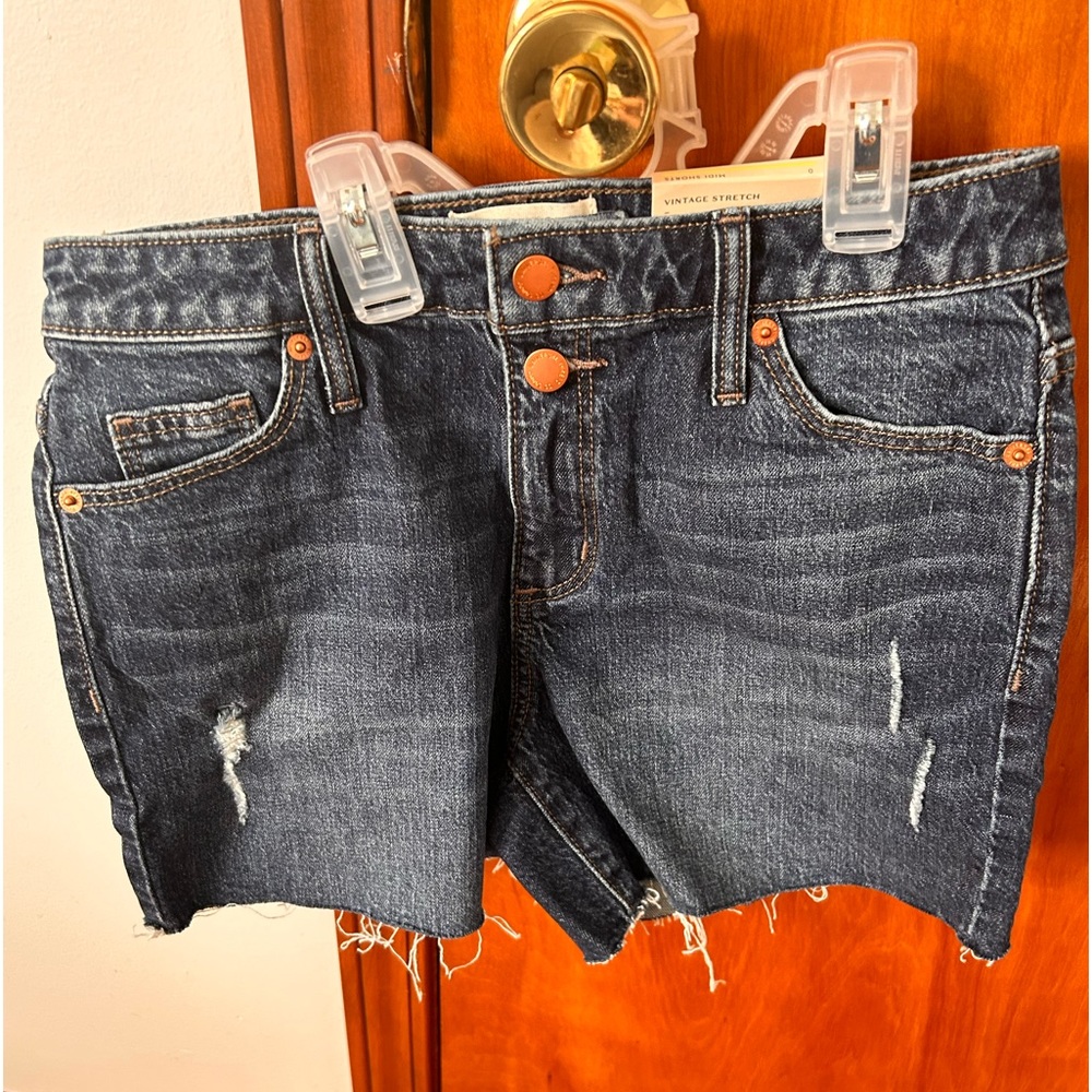 Universal Threads Vintage Midi Shorts NWT Size 0